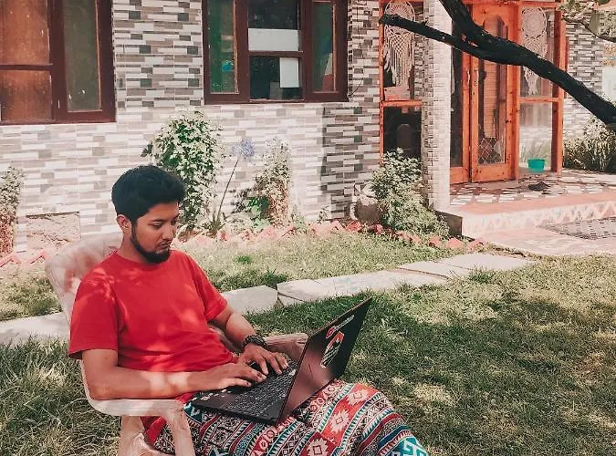 Indian Backpackers Hostel Manali 
